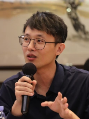 黄耿志